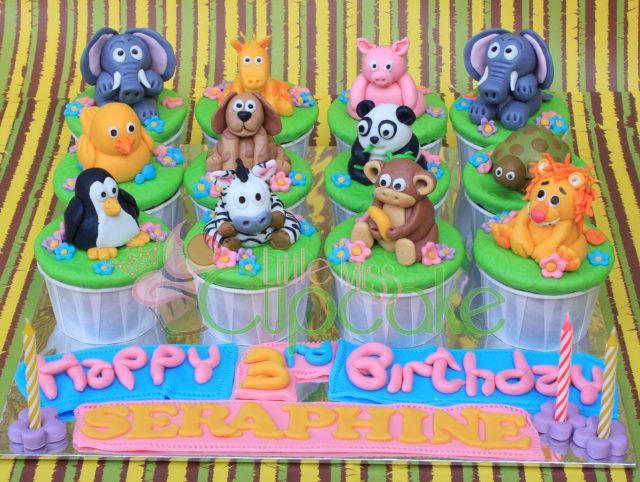 Animal birthday cupcake