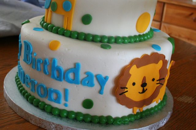 Lion birthday cake