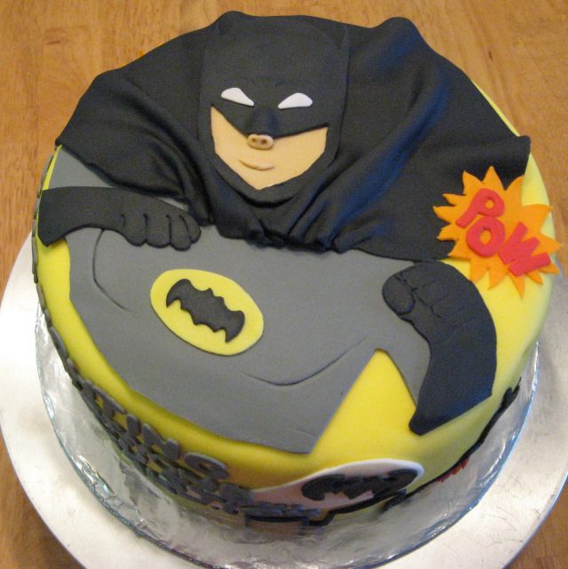 happy birthday cake for boys – Batman